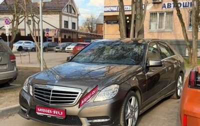 Mercedes-Benz E-Класс, 2012 год, 3 700 000 рублей, 1 фотография