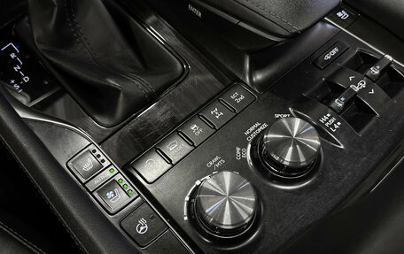 Lexus LX III, 2016 год, 7 680 000 рублей, 28 фотография