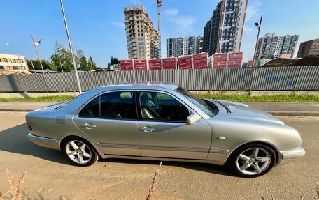 Mercedes-Benz E-Класс, 1998 год, 330 000 рублей, 6 фотография