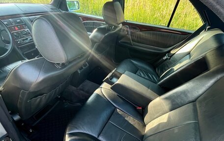 Mercedes-Benz E-Класс, 1998 год, 330 000 рублей, 22 фотография