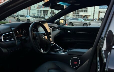 Toyota Camry, 2023 год, 2 950 000 рублей, 6 фотография