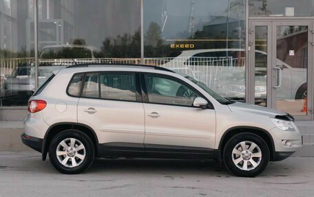 Volkswagen Tiguan I, 2010 год, 1 300 000 рублей, 4 фотография