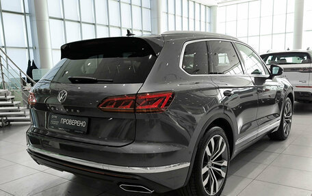 Volkswagen Touareg III, 2020 год, 5 257 000 рублей, 6 фотография