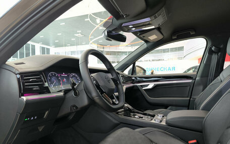 Volkswagen Touareg III, 2020 год, 5 257 000 рублей, 20 фотография