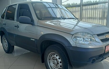Chevrolet Niva I рестайлинг, 2013 год, 429 000 рублей, 2 фотография