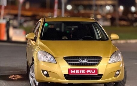 KIA cee'd I рестайлинг, 2009 год, 625 000 рублей, 1 фотография