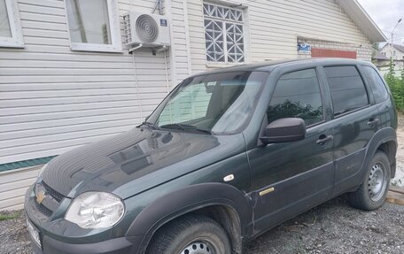 Chevrolet Niva I рестайлинг, 2016 год, 660 000 рублей, 2 фотография