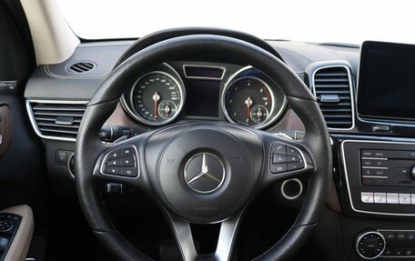 Mercedes-Benz GLS, 2016 год, 3 999 000 рублей, 13 фотография