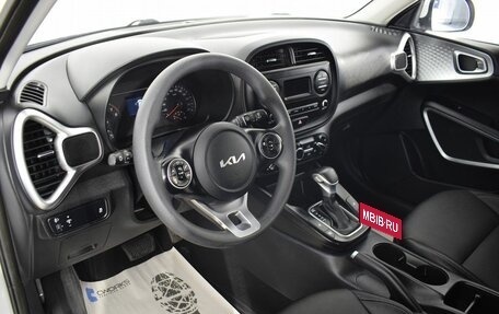 KIA Soul III, 2022 год, 1 800 000 рублей, 9 фотография