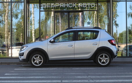 Renault Sandero II рестайлинг, 2016 год, 1 080 000 рублей, 2 фотография