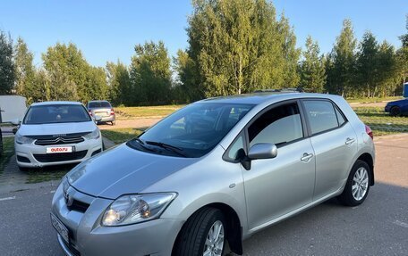 Toyota Auris II, 2008 год, 600 000 рублей, 2 фотография
