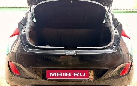 Hyundai i30 II рестайлинг, 2012 год, 1 400 000 рублей, 10 фотография