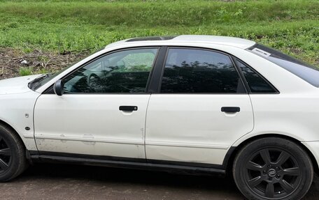 Audi A4, 1995 год, 210 000 рублей, 4 фотография
