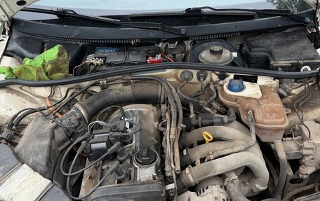 Audi A4, 1995 год, 210 000 рублей, 6 фотография