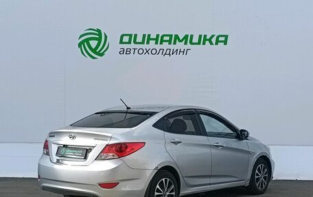 Hyundai Solaris II рестайлинг, 2011 год, 555 000 рублей, 5 фотография