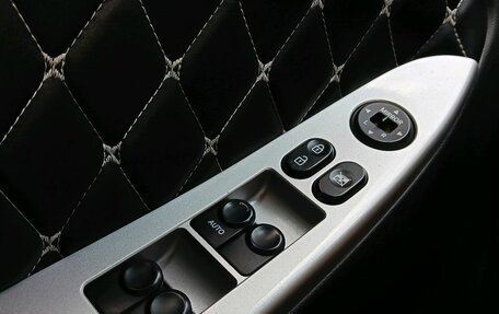 Hyundai Solaris II рестайлинг, 2011 год, 555 000 рублей, 20 фотография