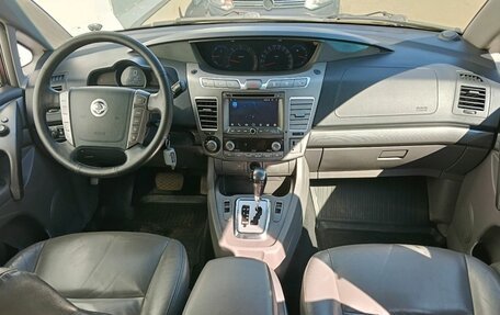 SsangYong Stavic, 2014 год, 1 390 000 рублей, 13 фотография