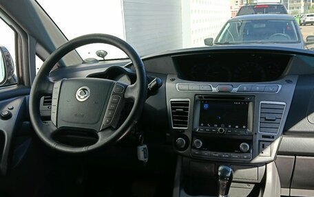 SsangYong Stavic, 2014 год, 1 390 000 рублей, 14 фотография