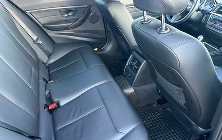BMW 3 серия, 2013 год, 1 500 000 рублей, 15 фотография