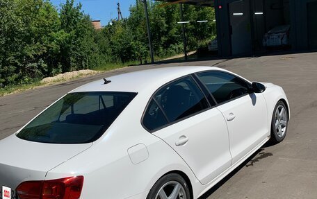 Volkswagen Jetta VI, 2013 год, 1 315 000 рублей, 3 фотография