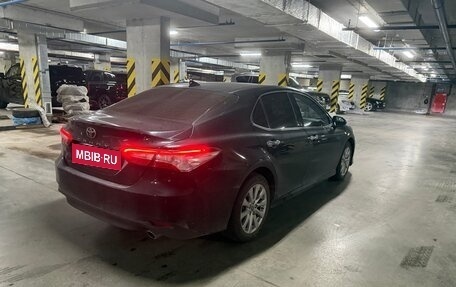 Toyota Camry, 2019 год, 2 800 000 рублей, 3 фотография