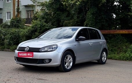Volkswagen Golf VI, 2012 год, 899 999 рублей, 3 фотография