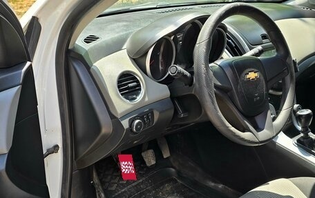 Chevrolet Cruze II, 2013 год, 719 000 рублей, 9 фотография