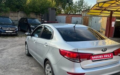 KIA Rio III рестайлинг, 2016 год, 950 000 рублей, 4 фотография