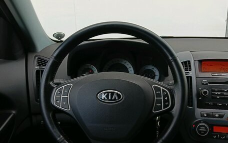 KIA cee'd I рестайлинг, 2008 год, 699 000 рублей, 16 фотография