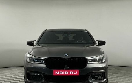 BMW 7 серия, 2018 год, 3 599 000 рублей, 2 фотография