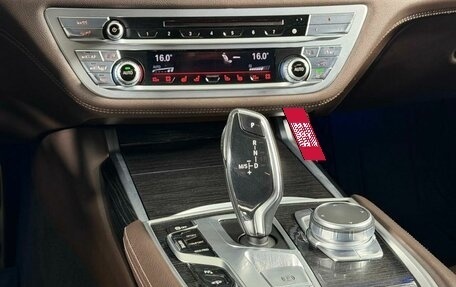BMW 7 серия, 2018 год, 3 599 000 рублей, 18 фотография
