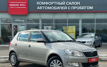 Skoda Fabia II, 2012 год, 690 000 рублей, 3 фотография