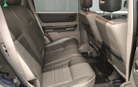 Nissan X-Trail, 2005 год, 900 000 рублей, 11 фотография