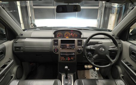 Nissan X-Trail, 2005 год, 900 000 рублей, 12 фотография