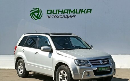 Suzuki Grand Vitara, 2010 год, 750 000 рублей, 3 фотография