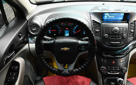 Chevrolet Orlando I, 2012 год, 1 160 000 рублей, 13 фотография