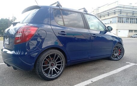 Skoda Fabia II, 2011 год, 670 000 рублей, 3 фотография