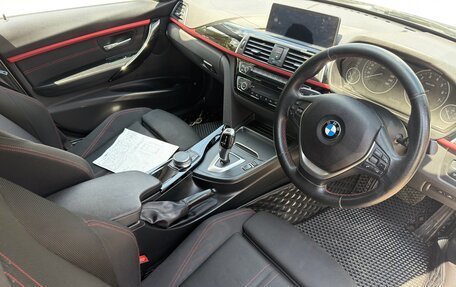BMW 3 серия, 2017 год, 1 325 000 рублей, 7 фотография