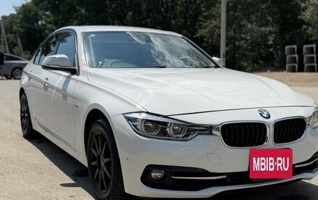 BMW 3 серия, 2017 год, 1 325 000 рублей, 3 фотография