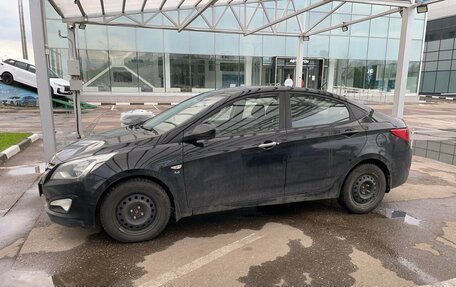 Hyundai Solaris II рестайлинг, 2016 год, 728 000 рублей, 3 фотография