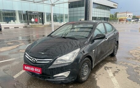 Hyundai Solaris II рестайлинг, 2016 год, 728 000 рублей, 2 фотография