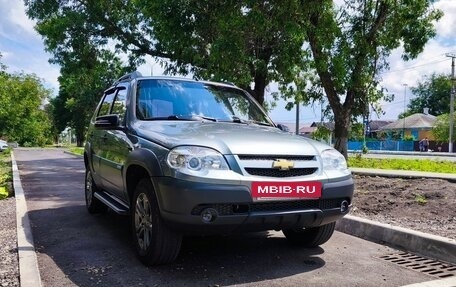 Chevrolet Niva I рестайлинг, 2010 год, 660 000 рублей, 4 фотография