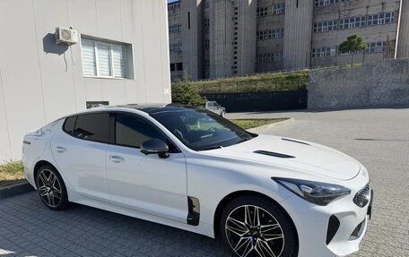KIA Stinger I, 2023 год, 4 250 000 рублей, 1 фотография