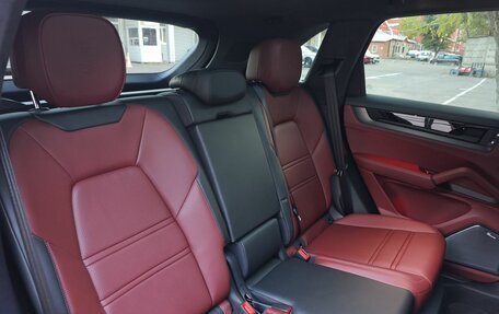 Porsche Cayenne III, 2024 год, 19 990 000 рублей, 21 фотография