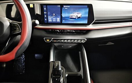 Geely Coolray I, 2024 год, 2 145 000 рублей, 15 фотография