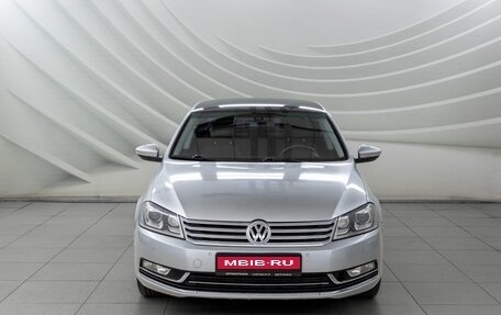 Volkswagen Passat B7, 2011 год, 828 000 рублей, 2 фотография
