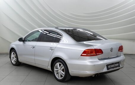 Volkswagen Passat B7, 2011 год, 828 000 рублей, 5 фотография