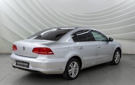 Volkswagen Passat B7, 2011 год, 828 000 рублей, 7 фотография