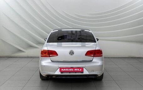 Volkswagen Passat B7, 2011 год, 828 000 рублей, 6 фотография