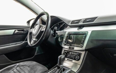 Volkswagen Passat B7, 2011 год, 828 000 рублей, 34 фотография